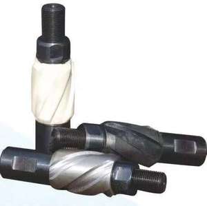 Mỏ dầu API Nylon xoay Sucker Rod <span class=keywords><strong>centralizer</strong></span> hướng dẫn với trục chính bơm thành phần cốt lõi - Product Image 1