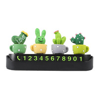 Plaque d'immatriculation de téléphone de voiture décor d'intérieur Anime ornements de Cactus mignons parfum automatique accessoires de carte de stationnement temporaire cachée