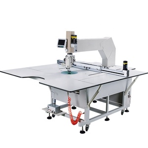 QK-318 Factory Wholesale New Flat-Bed 90x130cm Full Automatic 360 Rotary Pattern Template Sewing <b>Machine</b> Laser <b>Walking</b> Foot - Product Image 2