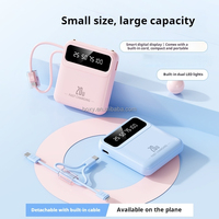 Nouveau Produit d'Usine le Plus Vendu Chargeur Portable 10000 mAh avec Câble USB-C Mini Power Bank 5000 mAh