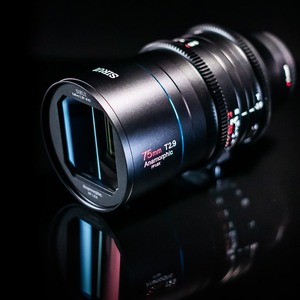 Objectif Cinéma Anamorphique Sirui 75mm T2.9 Plein Format à Mise au Point Manuelle pour Appareils Photo Reflex Numériques avec Montures RF/Z/E/Pleine Forme L - Product Image 1