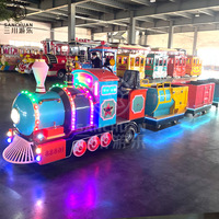 Le carnaval monte le mini train électrique sans rail monte pour le terrain de jeu extérieur d'intérieur de parc d'enfants