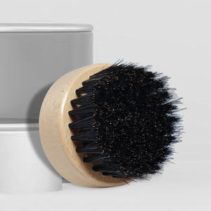 Brosse à barbe et <span class=keywords><strong>moustache</strong></span> en bois <span class=keywords><strong>de</strong></span> hêtre, petite, ronde, noire et <span class=keywords><strong>de</strong></span> couleur naturelle, avec poils <span class=keywords><strong>de</strong></span> sanglier, pour hommes, pour le coiffage des poils <span class=keywords><strong>de</strong></span> la barbe - Product Image 4