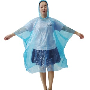 Poncho impermeable desechable de 120x90cm, material PE, ligero, para niños y adultos, uso en viajes, estilo simple, para una sola persona - Product Image 1