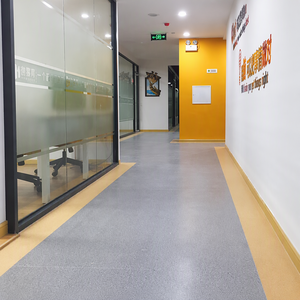 Rollos de PVC Resistentes para Uso Comercial, Superficie de Bajo Mantenimiento, Listos para Renovar, Pisos de Vinilo Heterogéneos para Proyectos de Apartamentos - Product Image 5