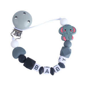 Venta al por mayor <span class=keywords><strong>nombre</strong></span> <span class=keywords><strong>de</strong></span> <span class=keywords><strong>silicona</strong></span> <span class=keywords><strong>chupete</strong></span> Clip tela cadena madera bebé <span class=keywords><strong>chupete</strong></span> Clip - Product Image 2