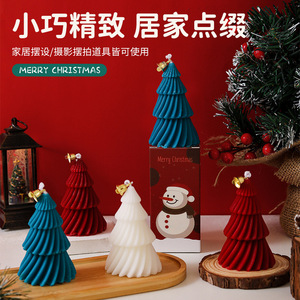 Vela Aromática con Aroma a Árbol de Navidad, Forma de Pirámide, Artesanía Manual, Decoración Navideña, Regalo - Product Image 3