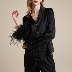 <span class=keywords><strong>Pigiama</strong></span> personalizzato in raso con piume da <span class=keywords><strong>donna</strong></span> a manica lunga abbigliamento da notte Casual per ragazze con piume di struzzo nuovo <span class=keywords><strong>pigiama</strong></span> setoso da <span class=keywords><strong>donna</strong></span> - Product Image 6