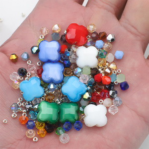 Gefacetted glazen klaverkraal mix, bicone kristallen kralen, zaadkraaltjes, pakket voor DIY telefoonbandje, armband, ketting, sieraden - Product Image 5
