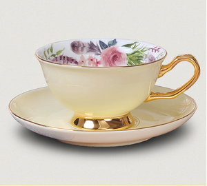 Taza de té Royal Classic, platillo decorativo con flor interior, hueso dorado, China, para fiesta familiar - Product Image 5