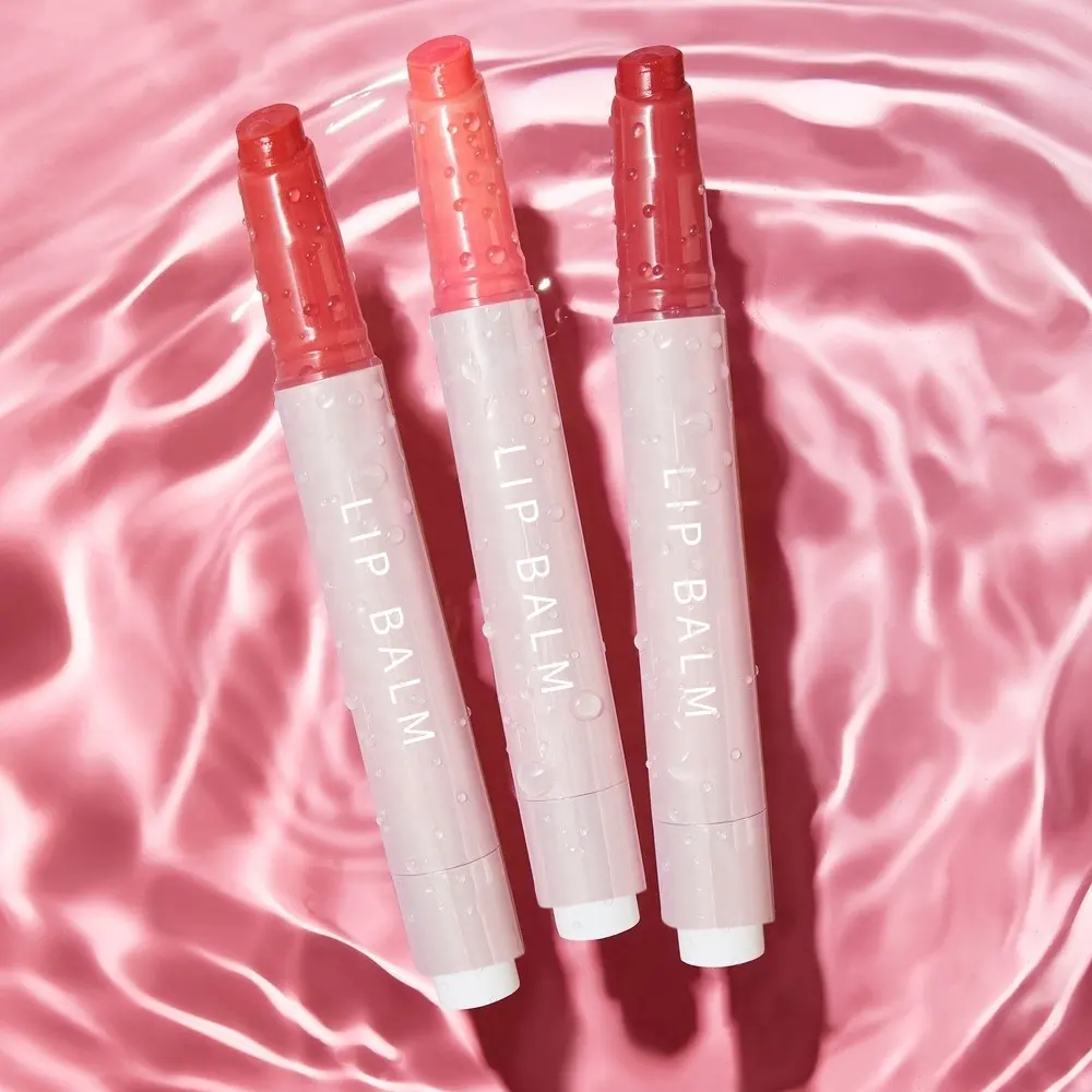 Passen Sie langlebigen hoch feuchtigkeit spendenden prallen Lip gloss Lippenstift natürliche vegane Seide Textur rosa Private Label getönten Lippen balsam