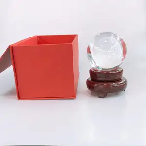 Стеклянный хрустальный шар с лазерной гравировкой