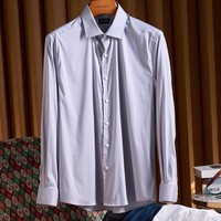 Kemeja Bisnis Kasual Musim Panas Pria ODM Bahan Polyester/Katun Bernapas, Pewarnaan Benang Anti-Pilling, Kualitas Tinggi Grosir