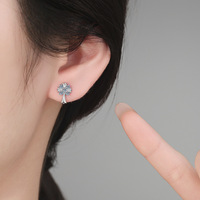 Boucles d'oreilles en argent sterling S925 avec croix en moissanite et diamants incrustés pour femmes, style frais et naturel