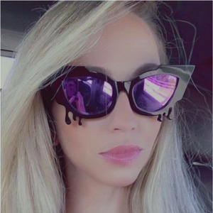 2024 Venta caliente Cat Eye Red Gafas de Sol para mujer Alta calidad Drop Tear Cateye Shades con diamantes de imitación - Product Image 1