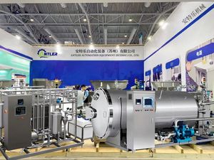 Système d'autoclave industriel haute efficacité, machine <span class=keywords><strong>de</strong></span> stérilisation par pulvérisation d'eau pour sachets alimentaires et boîtes <span class=keywords><strong>de</strong></span> conserve - Product Image 5