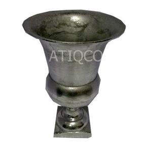 Florero de níquel de aluminio de estilo industrial para decoración de jardín Diseño de jarrón de piso - Product Image 6