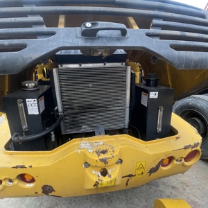 Chargeuse sur pneus CAT 910M d'occasion, chargeuse sur pneus compacte de 9 tonnes, matériel de construction Caterpillar - Product Image 5