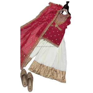 Conjunto Sharara de mujer de color rojo Sonakshi Sinha para bodas inspirado en la actriz - Product Image 1
