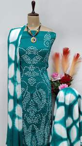 Conjunto de traje de satén acampanado de estilo elegante, traje formal Palazzo con cintura natural para todas las ocasiones a precio de exportación - Product Image 4