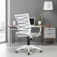 Chaise de bureau ergonomique de direction au design moderne Kabel Factory avec tissu en nylon maillé blanc pour usage professionnel au Brésil