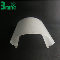 Diffuseur de lumière LED grand format Baoming, couvercle de luminaire linéaire, profilés PC extrudés, écologiques, garantie 5 ans, style asiatique moderne