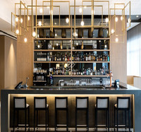 Comptoir de bar noir brillant au design moderne et étanche pour restaurant, bar à domicile et usage en centre commercial avec garantie de 10 ans