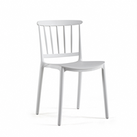 Chaises de salle à manger en plastique minimalistes, légères, empilables, durables, en PP, design moderne, pour la maison, le café, le restaurant et le bureau, directement de l'usine