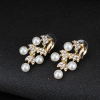 Accessoires de perle d'imitation de mariée collier de strass boucles d'oreilles ensemble de mariage Banquet petit collier exquis ensemble de deux pièces