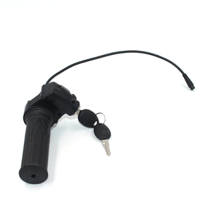 Manette d'accélérateur et poignées gauche pour <span class=keywords><strong>vélo</strong></span> <span class=keywords><strong>électrique</strong></span>, ensemble complet avec écran LED 60V, en ABS, en promotion - Product Image 5