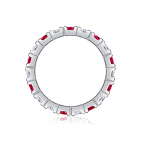 Zierlicher Laborgezüchteter Rubin Moissanit Eternity Ring S925 Sterling Silber 18K Vergoldet Abwechselndes Stapelband Feiner Ring