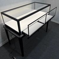 Comptoir de présentation de bijoux de luxe carré, table de présentation personnalisée en verre avec éclairage LED, finition peinte de haute qualité, écologique