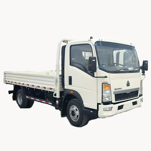 Camion à <span class=keywords><strong>benne</strong></span> basculante léger SINOTRUCK d'<span class=keywords><strong>occasion</strong></span> 4x2 5 tonnes - Product Image 1