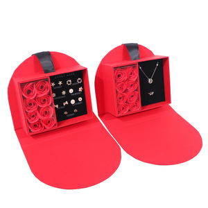 Set Regalo con 8 Rose in Scatola con <span class=keywords><strong>Orecchini</strong></span>, Design Romantico a Cuore con Fiocco, per Matrimoni e Proposte - Product Image 3