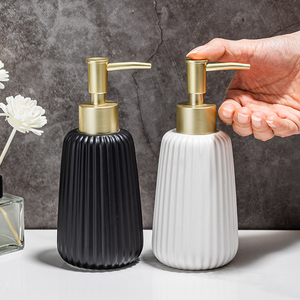 Dispensador de Jabón Pequeño para Baño y Cocina, Dispensador de Jabón de Manos de Cerámica con Estilo Moderno a Rayas - Product Image 4