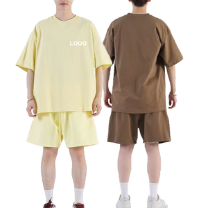 ชุดกีฬาคอกลมลำลองเสื้อยืดและชุดสั้นสำหรับผู้ชายชุดวิ่งฟิตเนส - Product Image 1