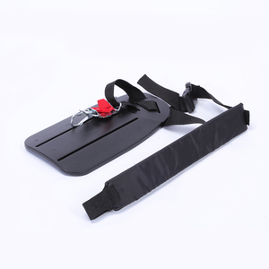 Kit de tronçonneuse Yard Force 33cc 4-en-1 avec guide-chaîne de 4 pouces, barre de 10 pouces, débroussailleuse de 400 mm et extension de 750 mm - Outil de coupe de bois 900W - Product Image 4