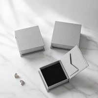 Boîte en carton de luxe légère avec fermeture magnétique, boîte à rabat magnétique, emballage cadeau pour bracelets et bijoux, pour colliers et bracelets