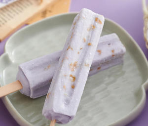 Offre Spéciale : Sucettes Glacées aux Fruits – Prix de Gros Chine – Snacks Alimentaires Certifiés Halal – Sucettes Glacées Saveur Taro et Raisin - Product Image 2
