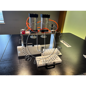 Machine pneumatique à double presse pour la fabrication de barres de shampoing et de bombes de bain, capacité de 100 à 300 pièces/heure, facile à utiliser - Product Image 3
