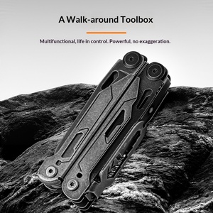 Herramienta Multiusos 24 en 1 de Acero Inoxidable, Alicates, Cuchillo, para Exteriores, Camping, Auto, Plegable y Portátil - Product Image 3
