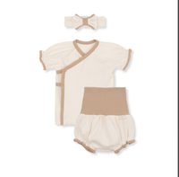 Ensemble deux pièces pour nouveau-né Peekaboo Caren, tissu en coton doux et respirant, léger et confortable, parfait pour une utilisation à la maison