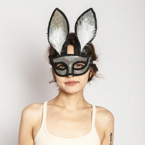 <span class=keywords><strong>Masque</strong></span> facial de <span class=keywords><strong>lapin</strong></span> argenté <span class=keywords><strong>sexy</strong></span> pour Halloween Demi-<span class=keywords><strong>masque</strong></span> de <span class=keywords><strong>lapin</strong></span> noir avec plume élégante pour les décorations de fête de Pâques - Product Image 2