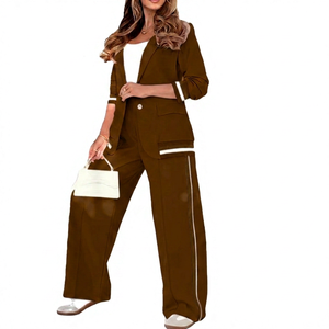 Ensemble de survêtement vert olive pour femme, manches trois quarts, coupe ample, couleur unie, style décontracté avec bordure blanche, style manteau d'automne - Product Image 1
