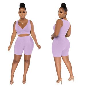 Canottiera corta personalizzata e Set corti <span class=keywords><strong>abbigliamento</strong></span> estivo da <span class=keywords><strong>donna</strong></span> 2023 a coste solide 2 pezzi Set completo completo tuta da <span class=keywords><strong>donna</strong></span> - Product Image 2