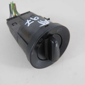 Interruttore Luce per Volkswagen Passat Mk5 1996-2005 (32887 D-1-E-8) - Product Image 1