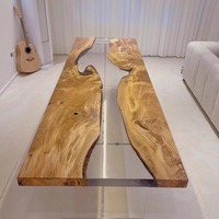 Table de rivière en résine d'art en noyer au design moderne glamour Structure en bois massif Salle à manger époxy transparente pour l'extérieur assemblée