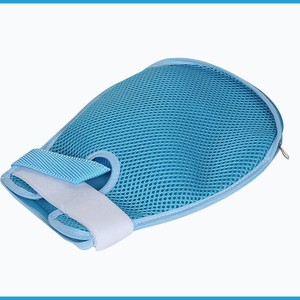Gants de contention respirants en polyester bleu ciel, à ouverture auto-agrippante, pour la sécurité des personnes âgées et des patients - Product Image 3