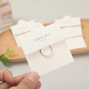 Tarjetas de Exhibición de Joyería de Cartón de Color Personalizadas al por Mayor, Diseño Moderno, Forma Personalizada, Logotipo del Cliente, 6*6cm, Digital - Product Image 4