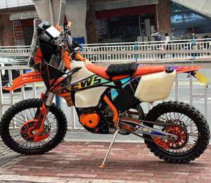 Motos tout-terrain d'occasion, diverses motos <span class=keywords><strong>de</strong></span> montagne, vente en gros à bas <span class=keywords><strong>prix</strong></span>, 250cc-450cc - Product Image 3